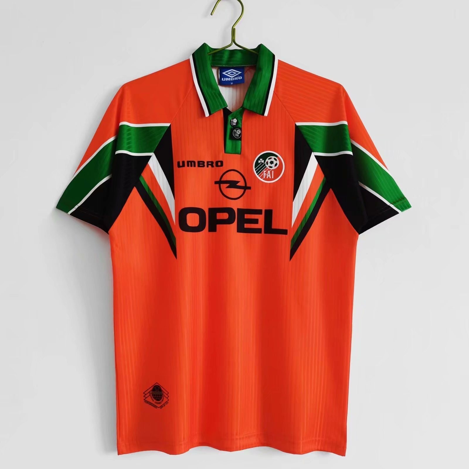 Irlande Extérieur 1997 (orange, OPEL)